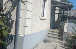 Casa individuala de 174 mp, 800mp teren, zona Burdujeni sat