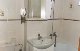 Apartament 3 camere, decomandat, 63 mp, zona Salvare