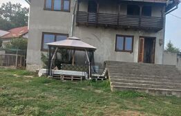 Casa individuala, 160 mp utili, 880 mp teren, la rosu, zona Burdujeni