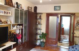 Apartament cu 3 camere, spațios, 70 mp,  zona Catedralei