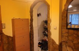 Apartament 5 camere, 90 mp, decomandat, zona Obcini