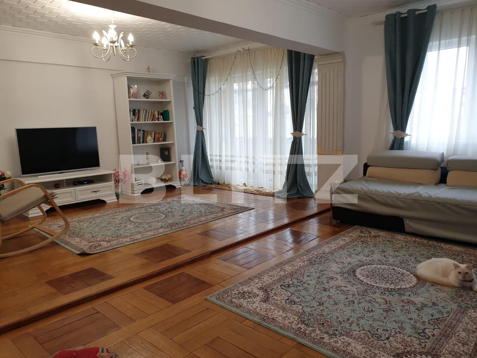 Apartament de vânzare 3 camere Ultracentral - 96491AV | BLITZ Suceava | Poza1