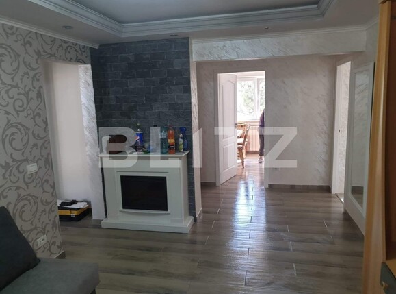 Apartament de vânzare 4 camere Burdujeni - 97183AV | BLITZ Suceava | Poza1