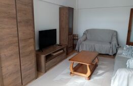 Apartament 4 camere, 90 mp, decomandat, zona Centru