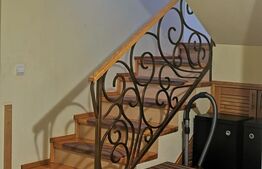 Apartament de Lux, 5 camere, 185 mp, parcare privată, cartier Zamca