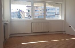 Spatiu comercial, Premium, Renovat Recent, 690 mp, zona Centrală