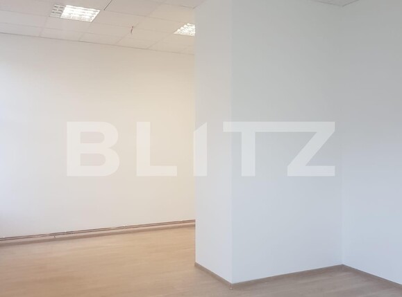 Spațiu comercial de închiriat Central - 98049SIC | BLITZ Suceava | Poza1