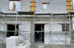 Ocazie! Imobil cu destinatie multipla, 200mp, 2000 mp teren, zona Itcani