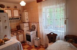 Apartament 3 camere, 67 mp, etaj intermediar, zona Bisericii Sf. Andrei