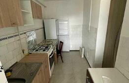 Apartament 3 camere, 62 mp, decomandat, zona Salvare