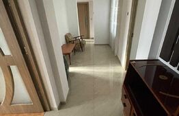 Apartament 3 camere, 62 mp, decomandat, zona Salvare