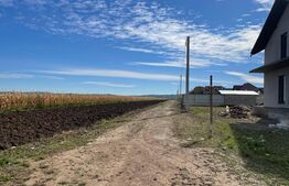 Teren intravilan, 1000 mp, situat in Ipotesti