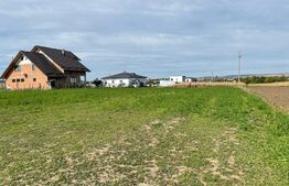 Teren intravilan, 1000 mp, situat in Ipotesti