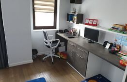 Apartament 3 camere, 95 mp, mobiliat și utilat de lux, cartier Zamca
