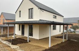 Casa de 100 mp, garaj, teren 400 mp,zona in plina dezvoltare Burdujeni 