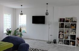 Casa in Scheia aproape de Primarie