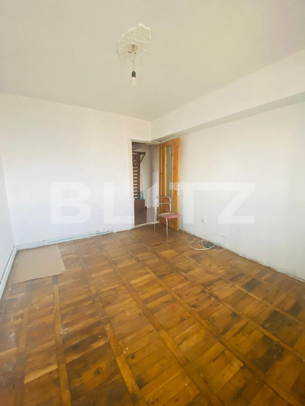 Apartament de vânzare 2 camere Micro 12 - 101373AV | BLITZ Târgoviște | Poza1