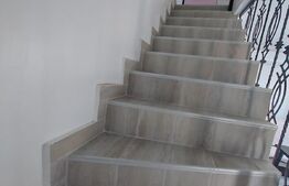 Casă individuală, 906 mp teren, Răcari 