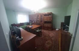 Apartament 4 camere, parter, spațios, luminos, 83 mp, micro 12 Catedrală