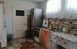 Casă individuală 165 mp, teren 1057 mp, Pucioasa