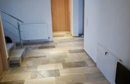 Casă individuală 5 camere, teren 2409 mp, 10 km Targoviste