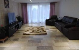 Casă individuală 5 camere, teren 2409 mp, 10 km Targoviste