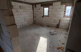 Casă individuală, 130mp, Lazuri