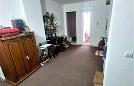 Apartament 3 camere, decomandat, 76mp, etaj 10/10, M4