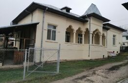 Casă individuală + spațiu comercial, 250 mp, Pucioasa