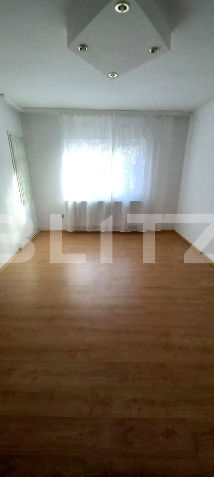 Apartament de vânzare 3 camere Micro 12 - 105038AV | BLITZ Târgoviște | Poza2