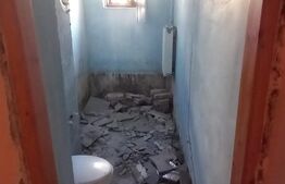 Apartament 2 camere, semidecomandat, parter, 44 mp, Micro 6 