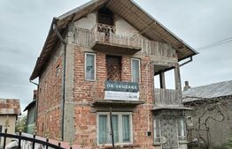 Casă individuală 126 mp, teren 1200 mp, Lucieni