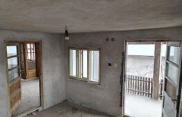 Casă individuală 126 mp, teren 1200 mp, Lucieni