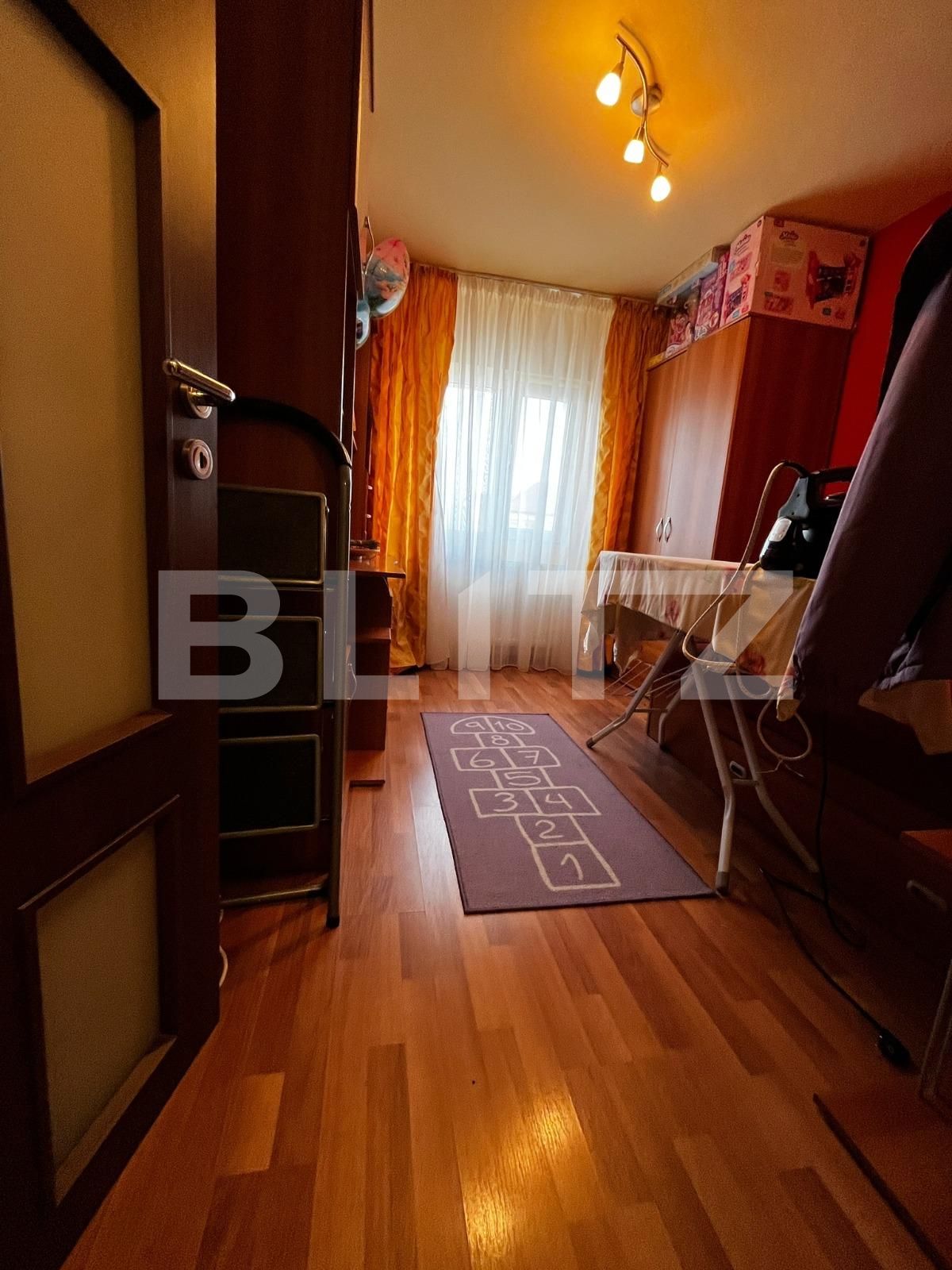 Apartament de vânzare 4 camere Micro 2 - 106529AV | BLITZ Târgoviște | Poza8