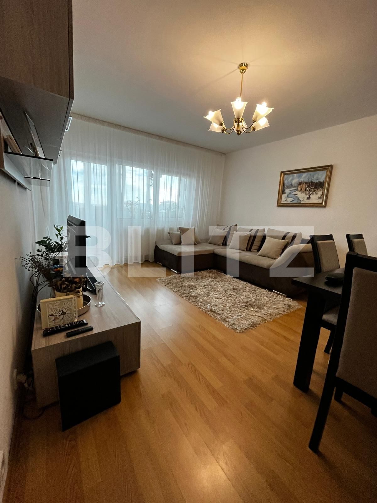 Apartament de vânzare 4 camere Micro 2 - 106529AV | BLITZ Târgoviște | Poza3