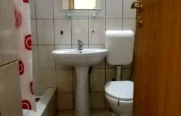 Garsoniera, 30mp, spațioasă, decomandata, etaj intermediar, Piata 1 Mai 