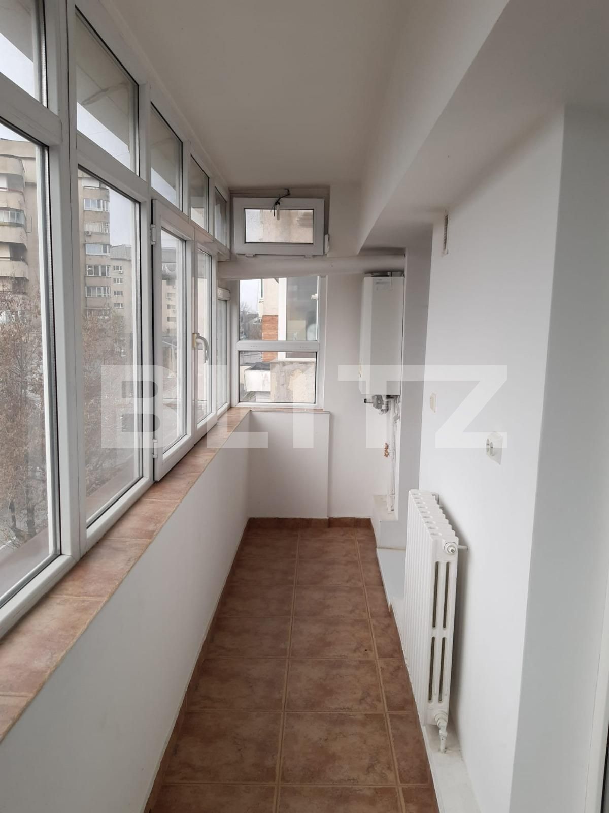 Apartament de închiriat 3 camere Micro 12 - 106790AI | BLITZ Târgoviște | Poza3
