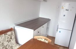 Apartament 2 camere, semidecomandat, mobilat, 40 mp, et 2, Micro 9