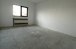 Oportunitate!!!Cladire 600 mp, teren 500 mp, Targoviste