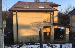 Casă familială cu etaj, 200mp utili, 490mp teren Moreni
