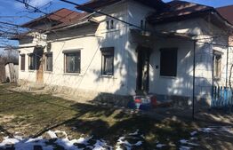 Casă familială 86mp cu gradină, teren 451mp, Doicesti.