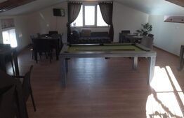 Spațiu comercial parter și mansardă 140mp, teren 366mp Bezdead.