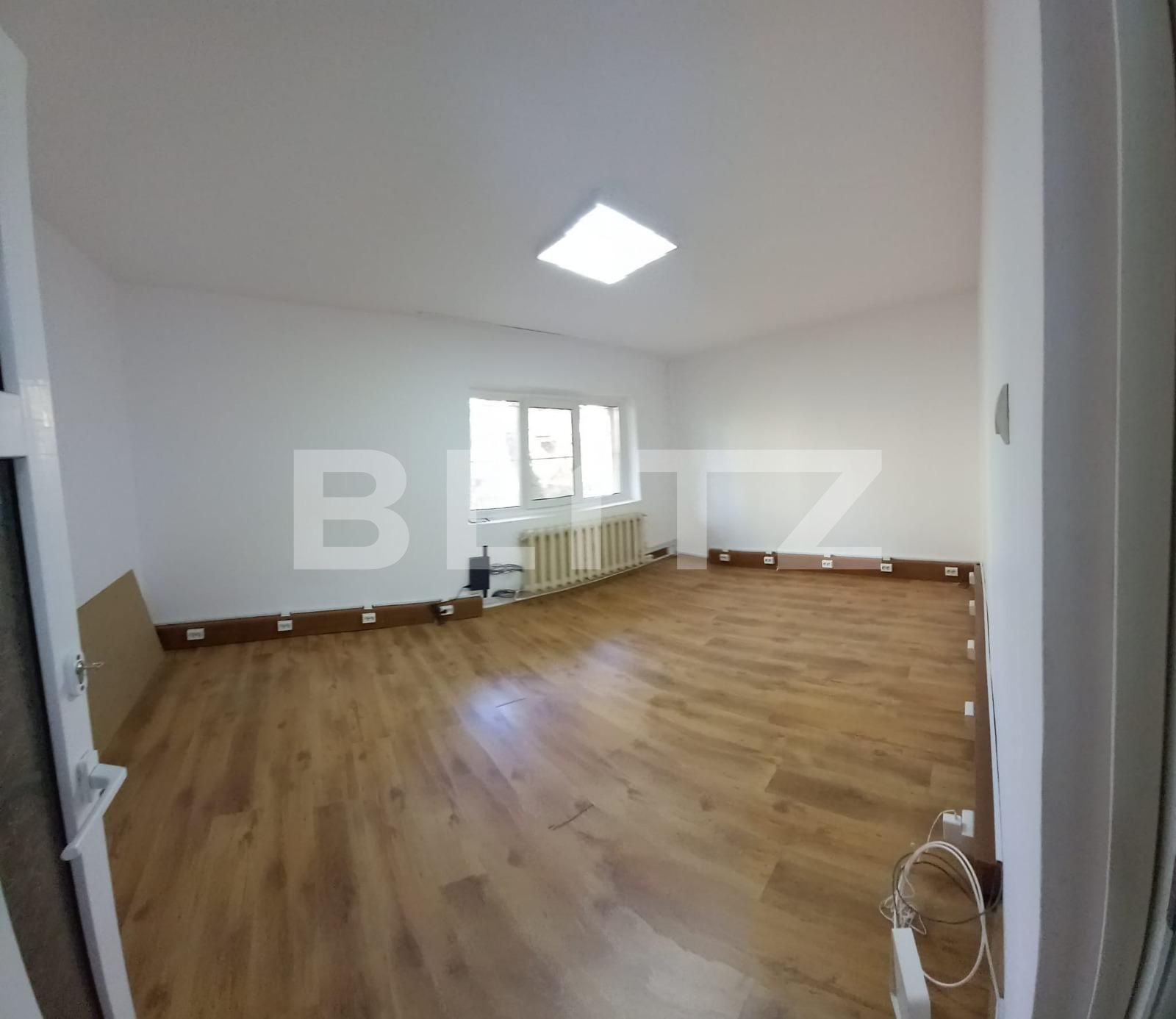 Spațiu birouri de închiriat Micro 12 - 109431SIB | BLITZ Târgoviște | Poza4