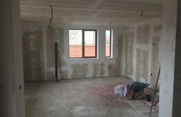 Casă tip Duplex Târgoviște, 205mp utili desfasurați, 386mp teren