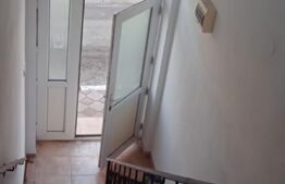Spatiu Comercial cu apartament de 2 camere la etaj 300mp, Bezdead.
