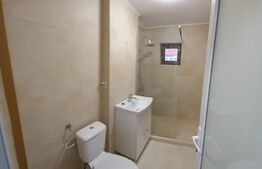 Apartament 3 camere, decomandat, Micro 11