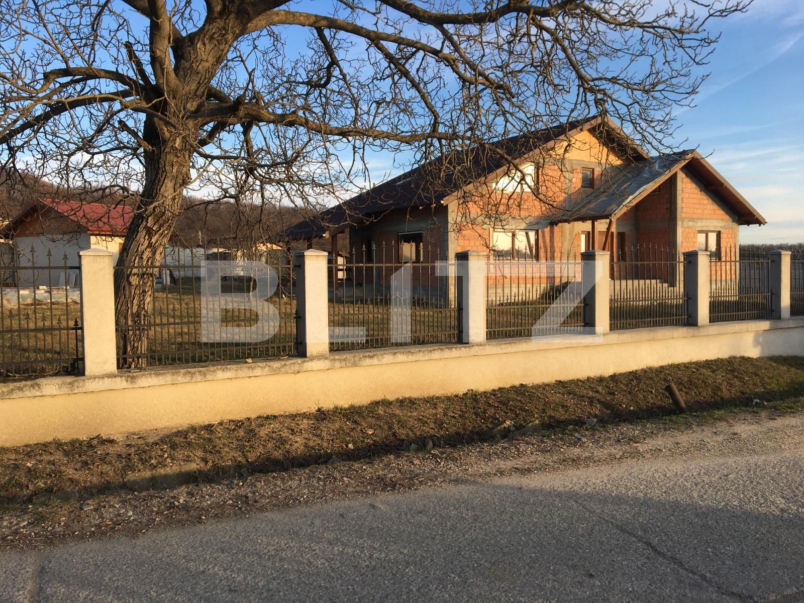 Casa de vânzare 7 camere Moreni - 110636CV | BLITZ Târgoviște | Poza1