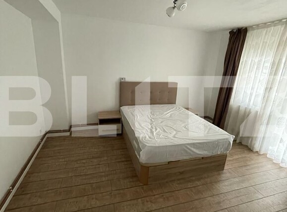 Apartament de închiriat 4 camere Micro 2 - 111318AI | BLITZ Târgoviște | Poza1