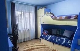 Apartament 3 camere,decomandat, zona Tribunalul Dambovita