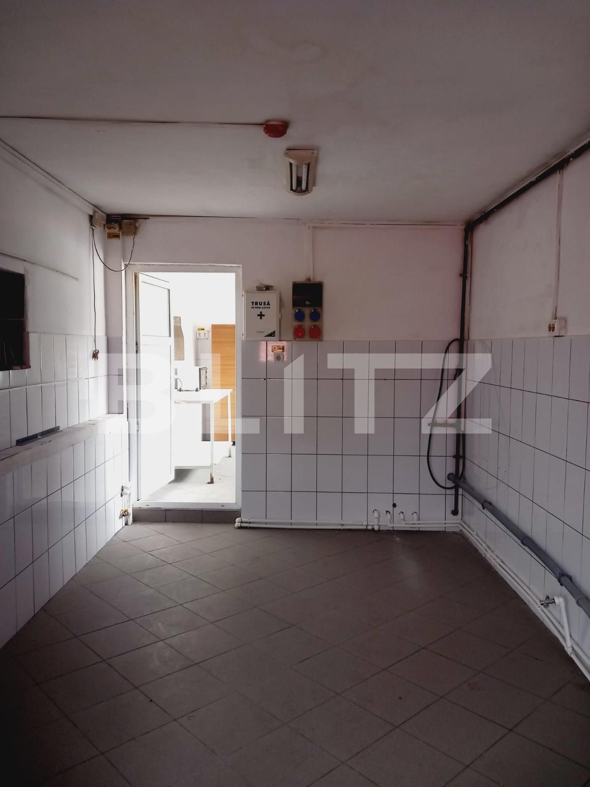 Spațiu comercial de închiriat Exterior Nord - 111817SIC | BLITZ Târgoviște | Poza6